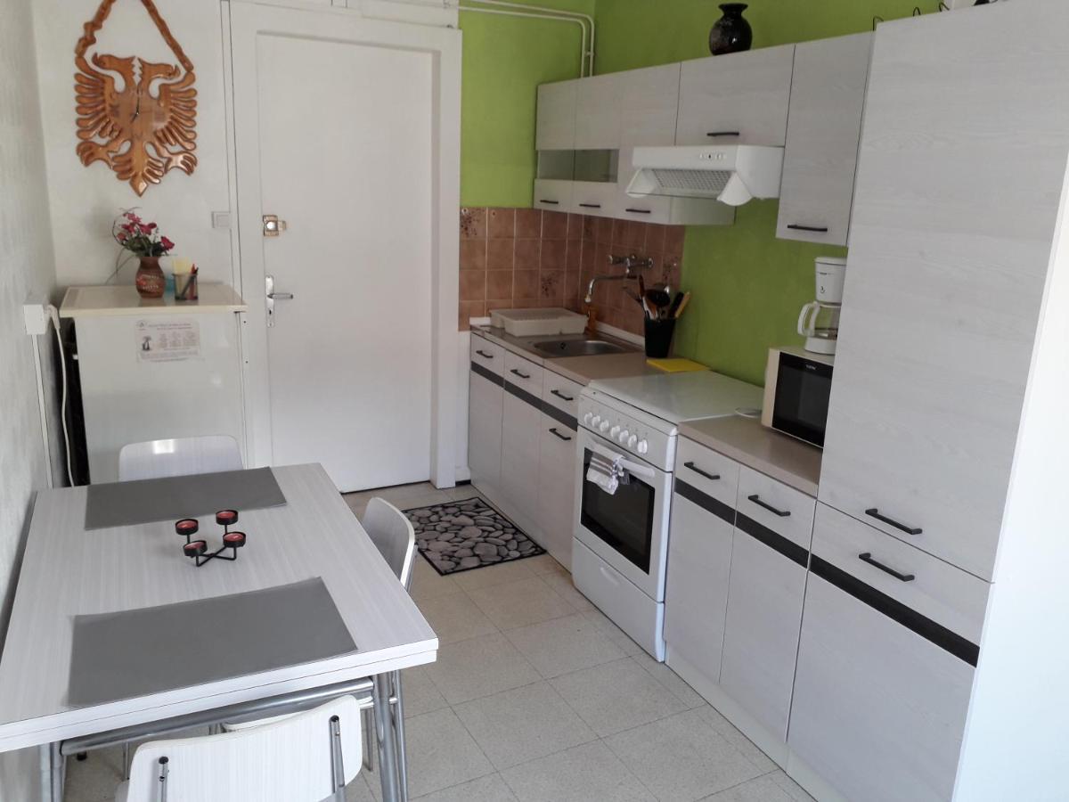 Apartmán Meubles Hg Bains-Les-Bains Exteriér fotografie