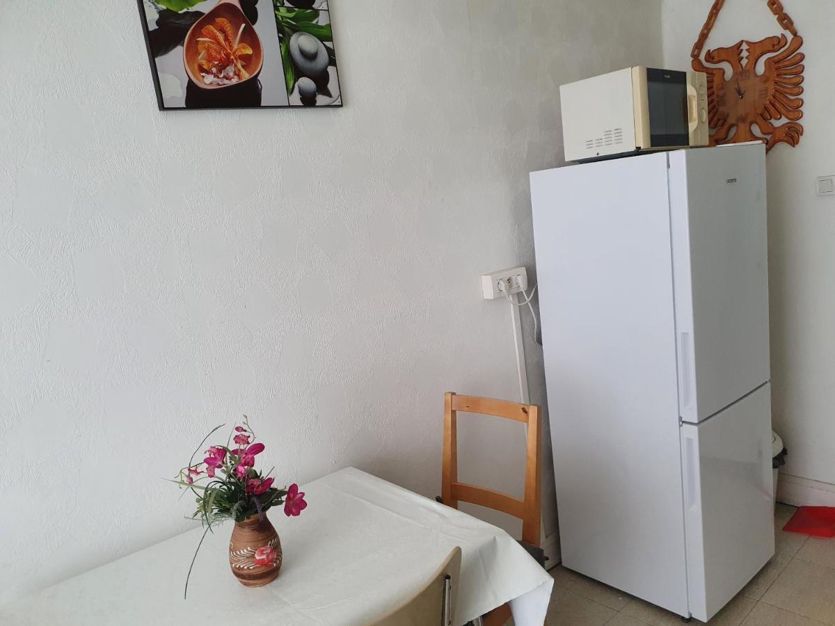 Apartmán Meubles Hg Bains-Les-Bains Exteriér fotografie